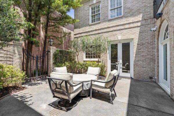 311 Indian Bayou  Houston 77057 Harris - Image 22