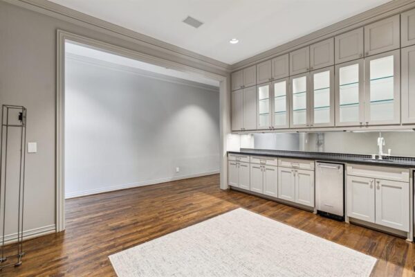 311 Indian Bayou  Houston 77057 Harris - Image 7