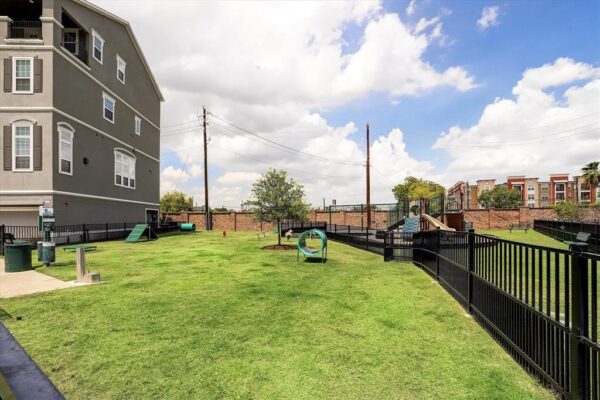 3124 Somerset Levens Lane  Houston 77055 Harris - Image 39