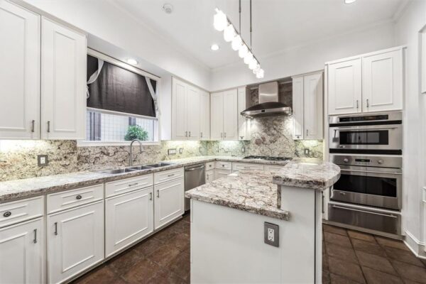 3126 Mid Lane  Houston 77027 Harris - Image 19