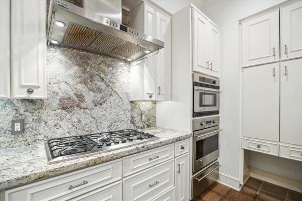 3126 Mid Lane  Houston 77027 Harris - Image 21