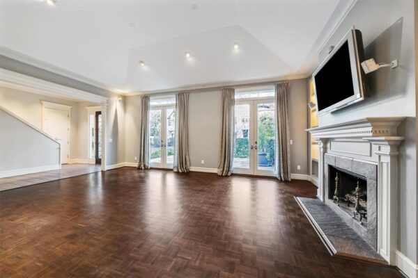 3126 Mid Lane  Houston 77027 Harris - Image 4