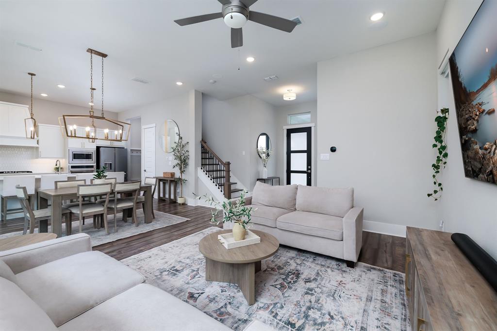3204 Ridgeway Valley Lane  Houston 77055 Harris - Image 10