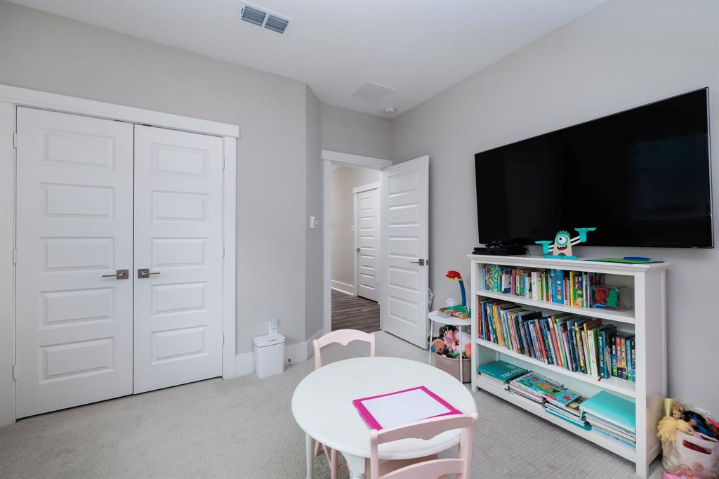 3204 Ridgeway Valley Lane  Houston 77055 Harris - Image 21