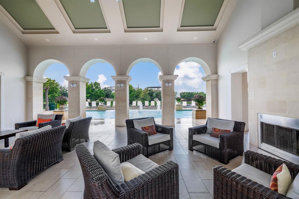 3204 Ridgeway Valley Lane  Houston 77055 Harris - Image 6