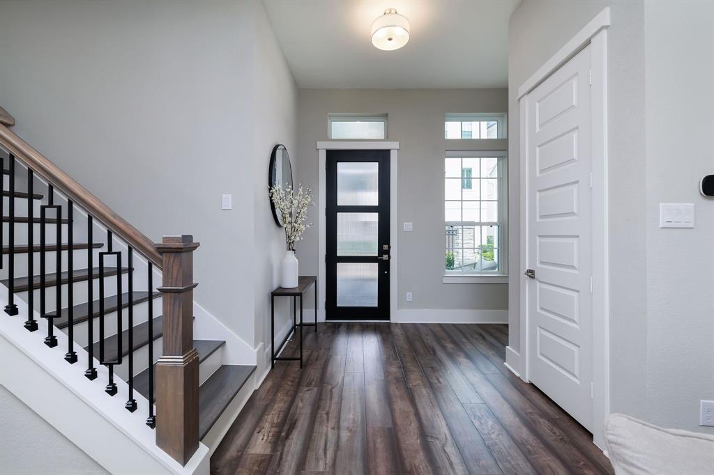3204 Ridgeway Valley Lane  Houston 77055 Harris - Image 8
