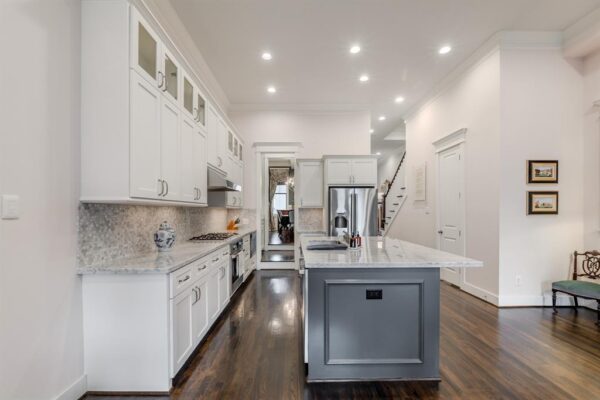 326 W 24th Street  Houston 77008 Harris - Image 13