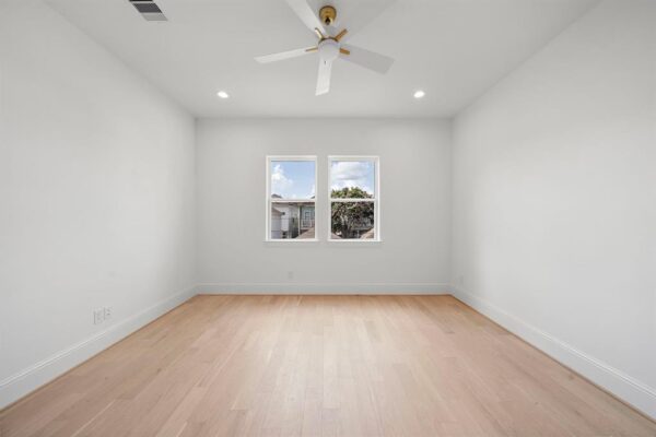 326 W 27th Street  Houston 77008 Harris - Image 31