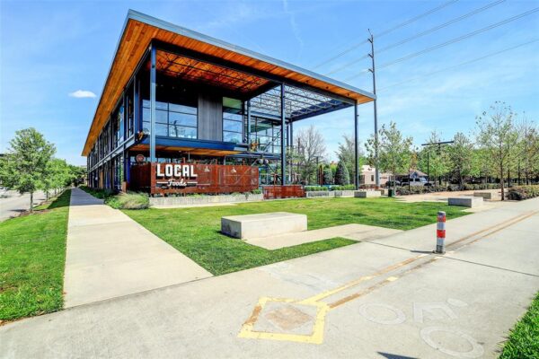 326 W 27th Street  Houston 77008 Harris - Image 37