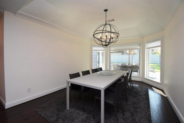 327 Cinnamon Oak Lane  Houston 77079 Harris - Image 9