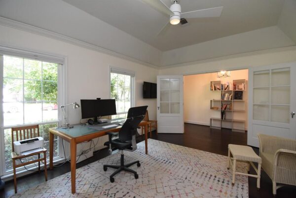 327 Cinnamon Oak Lane  Houston 77079 Harris - Image 6