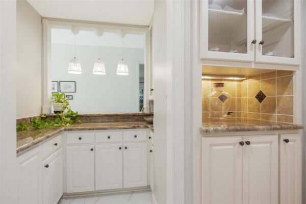 354 Tealwood Drive  Houston 77024 Harris - Image 20