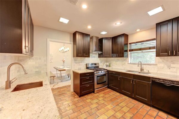 358 Tealwood Drive  Houston 77024 Harris - Image 16