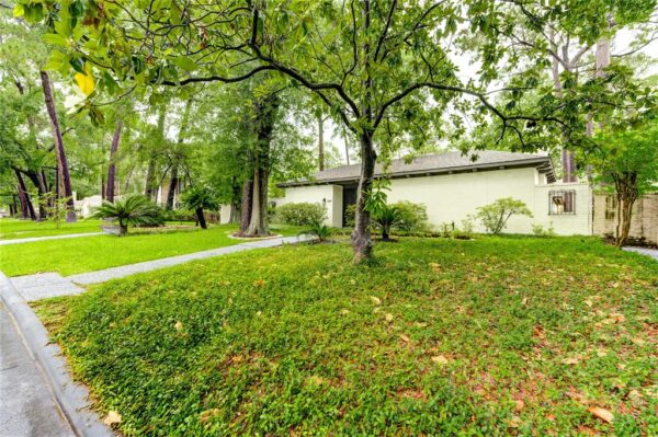 358 Tealwood Drive  Houston 77024 Harris - Image 2