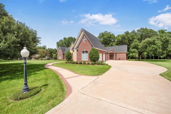 3610 Pembrooke Drive  Richmond 77406 Fort Bend - Image 4