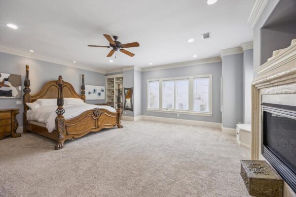 37 Hackberry Lane  Houston 77027 Harris - Image 14