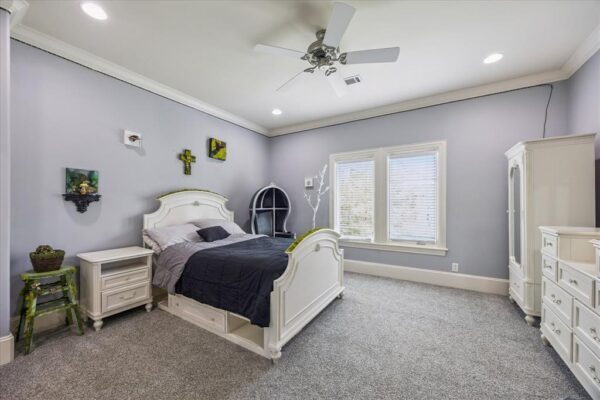 37 Hackberry Lane  Houston 77027 Harris - Image 19