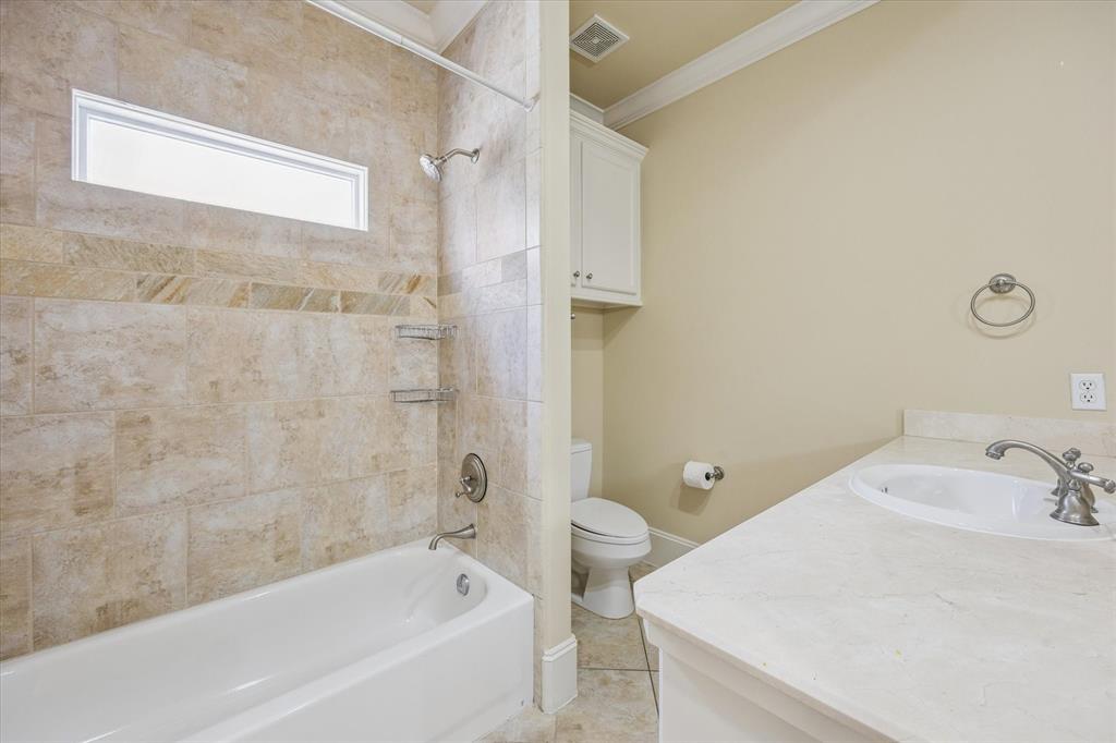 37 Hackberry Lane  Houston 77027 Harris - Image 23
