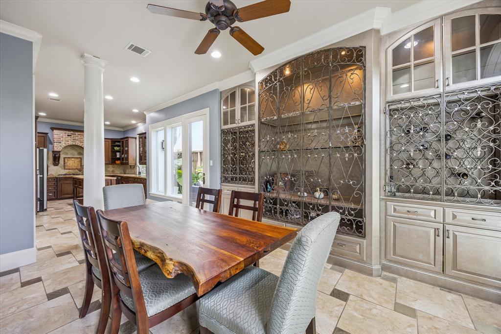 37 Hackberry Lane  Houston 77027 Harris - Image 8