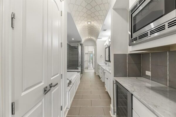 3709 Somerset Commons Lane  Houston 77055 Harris - Image 20