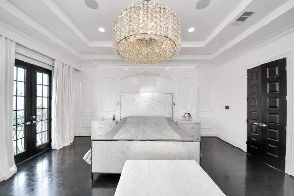 3711 Somerset Commons Lane  Houston 77055 Harris - Image 24