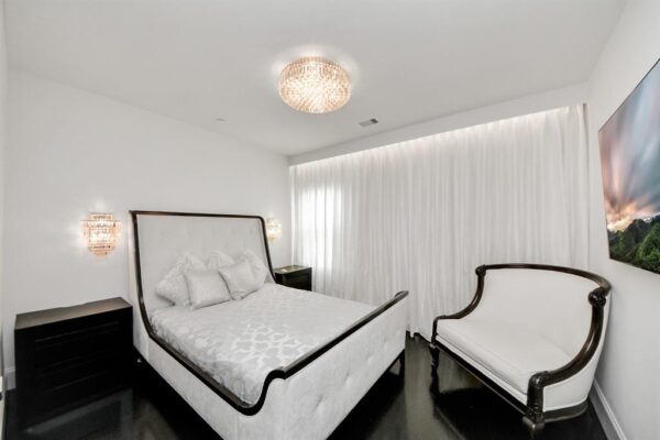 3711 Somerset Commons Lane  Houston 77055 Harris - Image 37