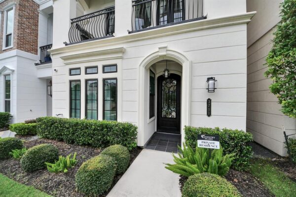 3711 Somerset Commons Lane  Houston 77055 Harris - Image 5