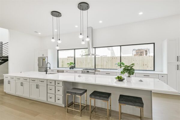 3720 Ella Boulevard  Houston 77018 Harris - Image 14