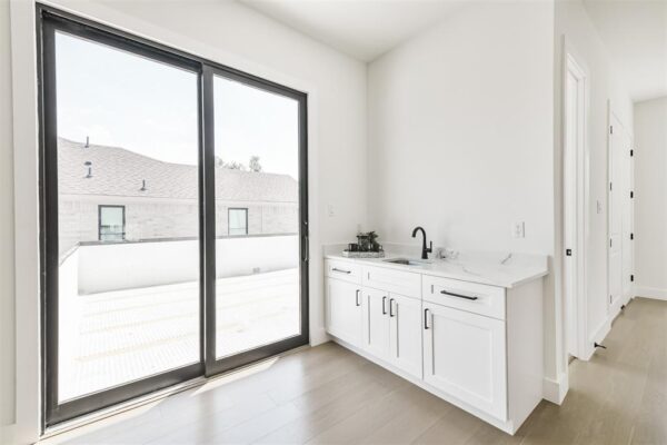 3720 Ella Boulevard  Houston 77018 Harris - Image 36