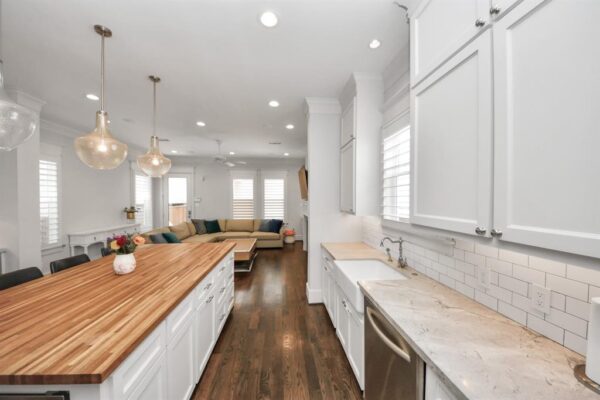 403 Columbia Street  Houston 77007 Harris - Image 18