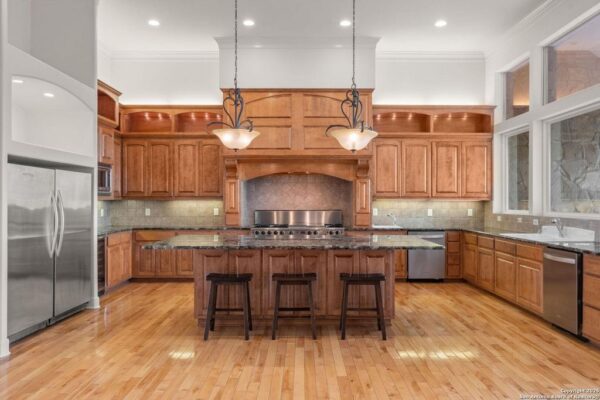 1069 Fawn River Drive  Spring Branch 78070 Comal - Image 5