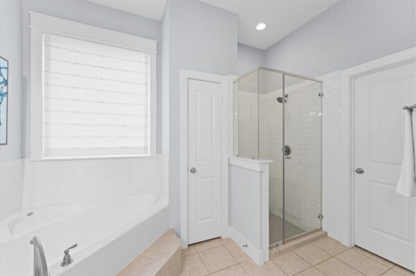 418 Isolde Drive  Houston 77024 Harris - Image 16