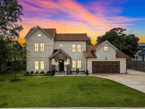 1003 Wakefield Drive  Houston 77018 Harris