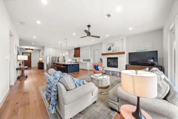 1003 Wakefield Drive  Houston 77018 Harris - Image 7