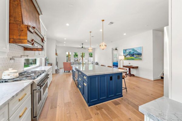 1003 Wakefield Drive  Houston 77018 Harris - Image 10