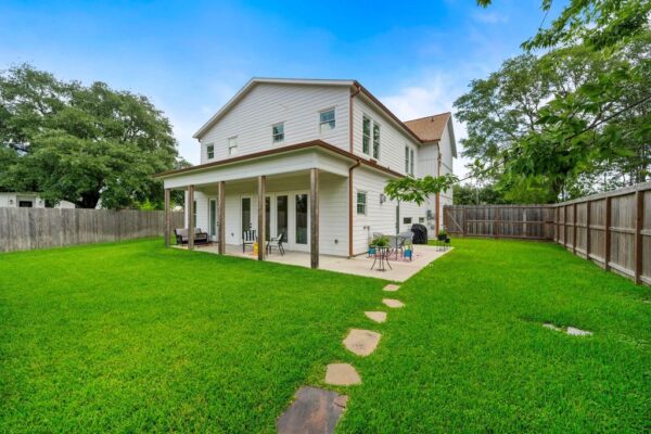 1003 Wakefield Drive  Houston 77018 Harris - Image 35