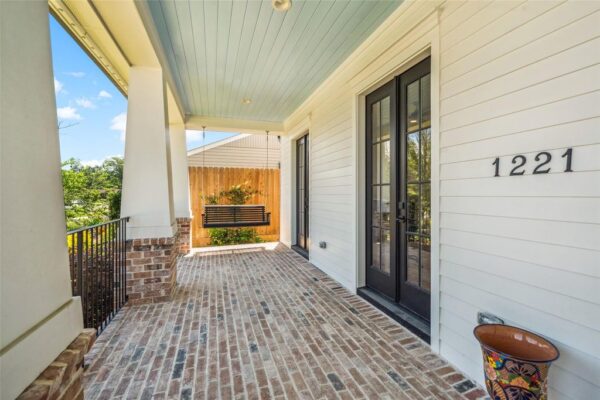 1221 Lamonte Lane  Houston 77018 Harris - Image 2