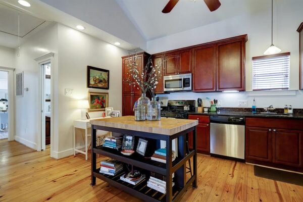 420 W 17th Street  Houston 77008 Harris - Image 22