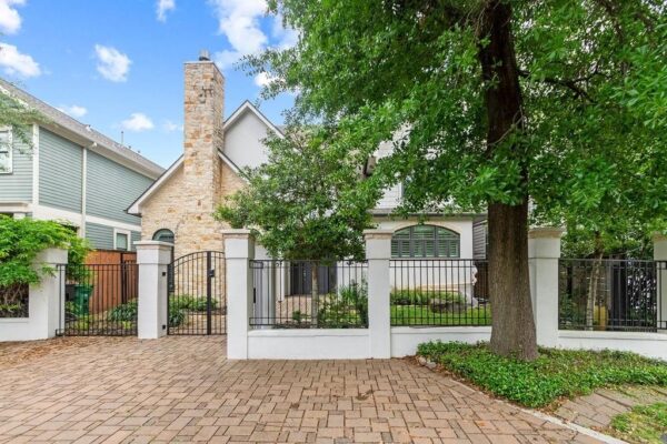 1024 Waverly Street  Houston 77008 Harris - Image 2