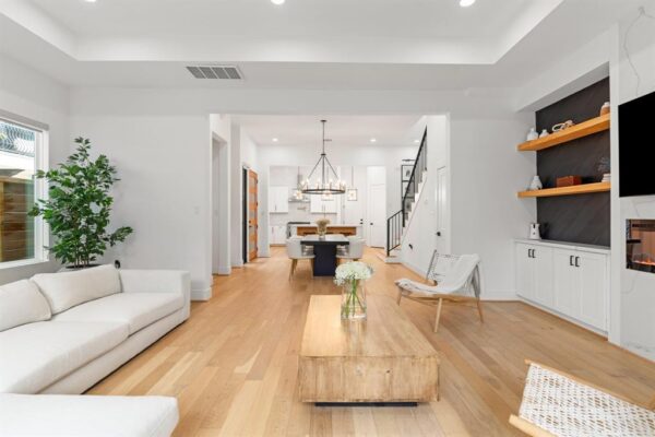 4226 Gibson Street  Houston 77007 Harris - Image 12