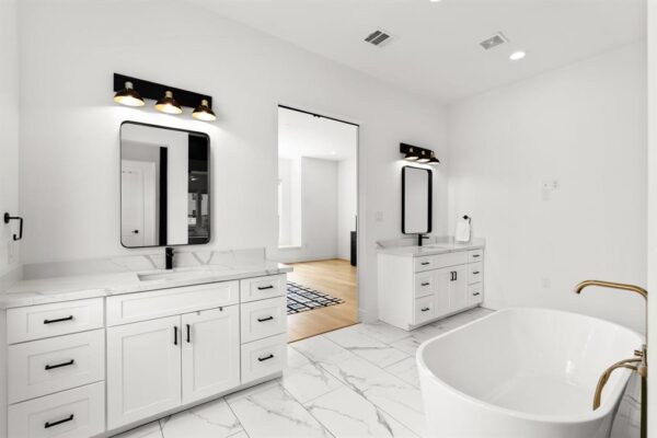 4226 Gibson Street  Houston 77007 Harris - Image 21