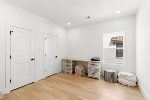 4226 Gibson Street  Houston 77007 Harris - Image 25