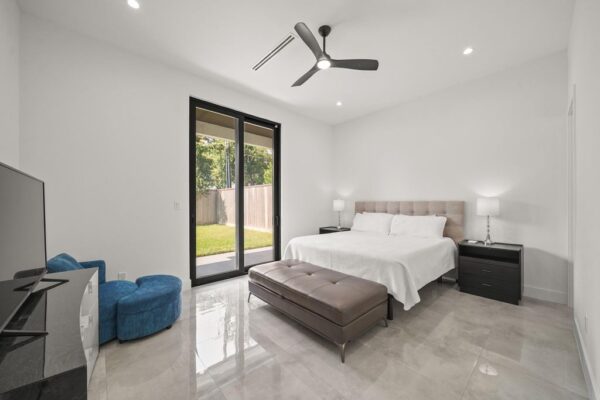 9909-larston-street-houston-77055-harris - Image 8