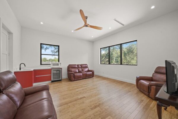 9909-larston-street-houston-77055-harris - Image 9