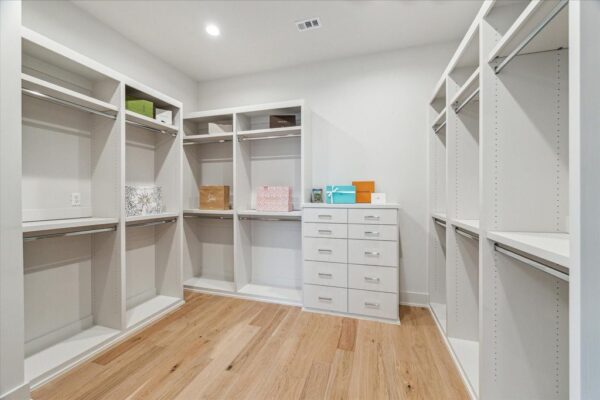 714 E 21st Street  Houston 77008 Harris - Image 37