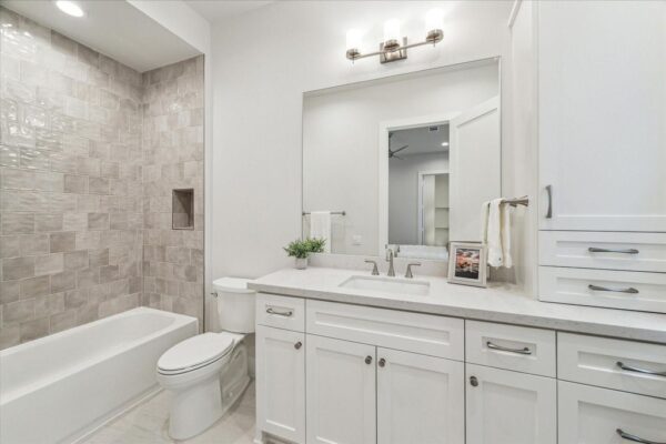 714 E 21st Street  Houston 77008 Harris - Image 47