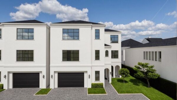 1923 Potomac Drive  Houston 77057 Harris - Image 2