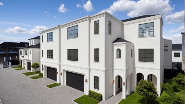 1923 Potomac Drive  Houston 77057 Harris - Image 3