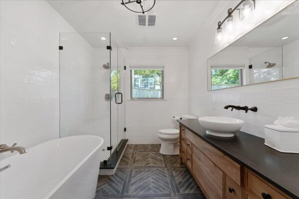 1506 Longacre Drive  Houston 77055 Harris - Image 9
