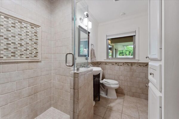 1506 Longacre Drive  Houston 77055 Harris - Image 12